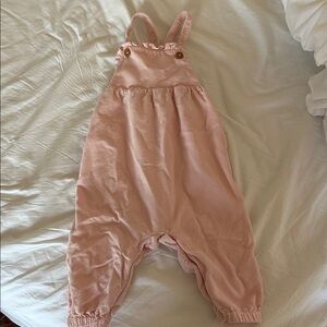 Nordstrom baby pink corduroy overalls (adjustable straps) 9M